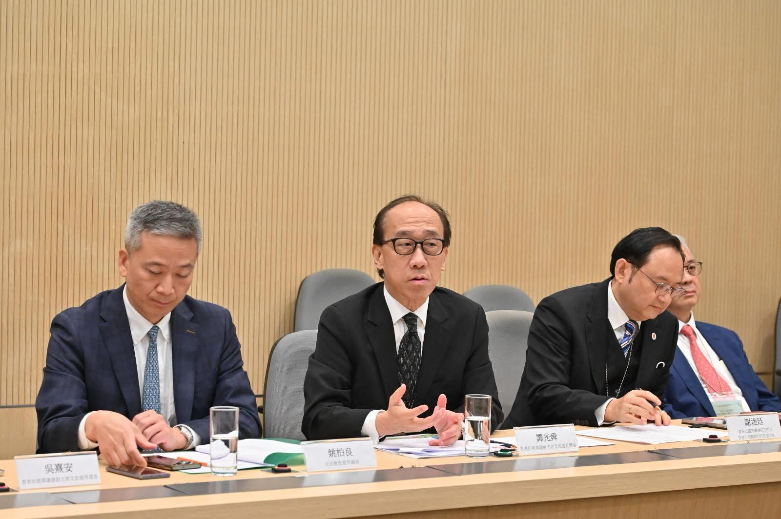 議會與立法會姚柏良議員聯同旅遊業界,與香港特區政府文化體育及旅遊局局長羅淑佩女士會面_03
